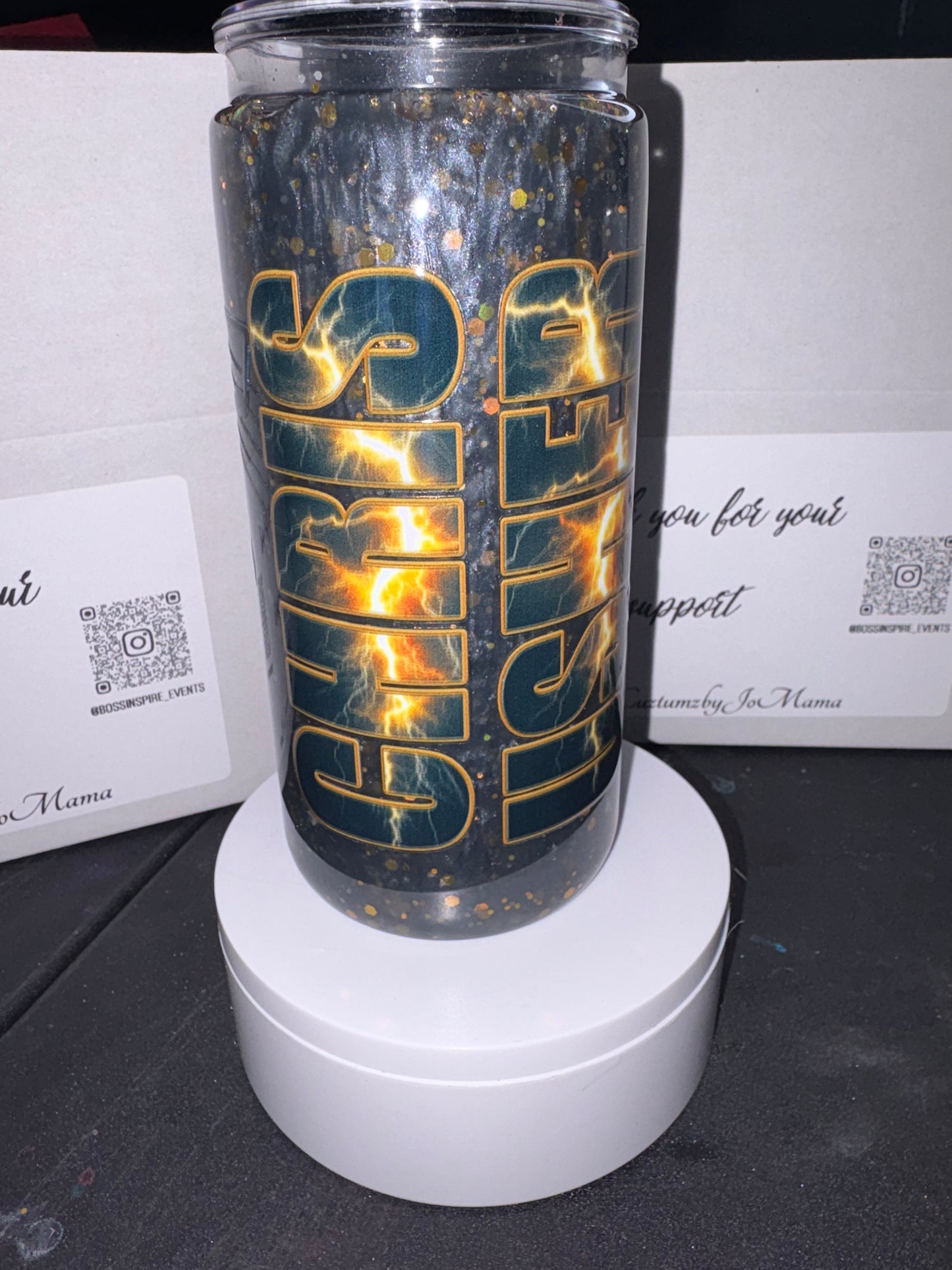 USHER AND CHRIS BROW TOUR CUP